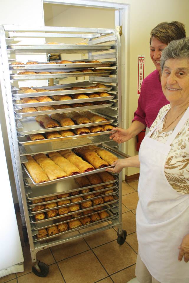 Pre-order strudels and nutrolls from Kolo Bake Sale at St. Sava Merrillville – Saturday, Apr. 8