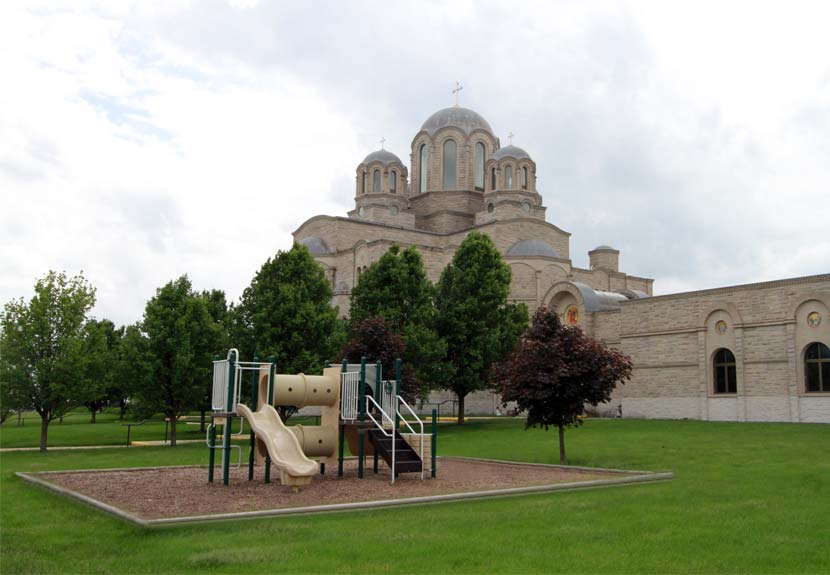 Turn your recyclable plastic caps into a park bench at St. Sava Church