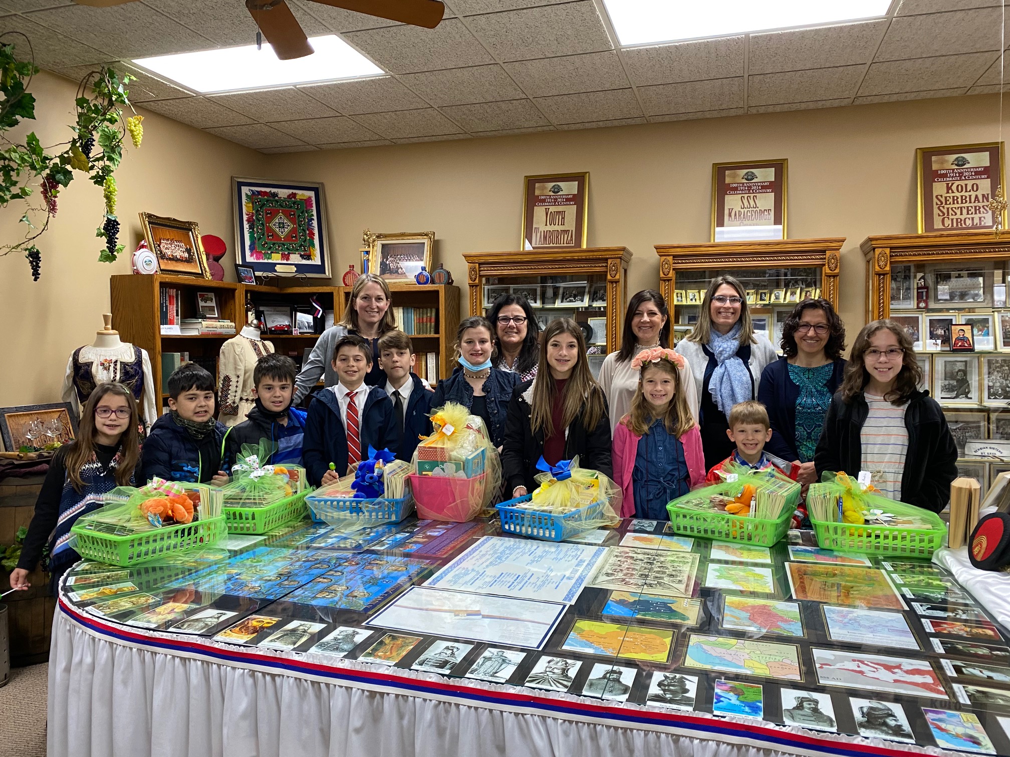 Historical Society presents gift baskets to Sunday School Scholars